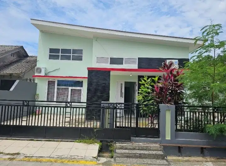 Rumah bagus di Perusda, sepinggan, balikpapan