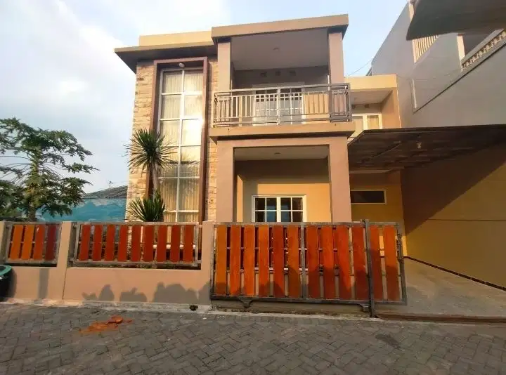 Dijual Murah Villa Mewah Di Batu
