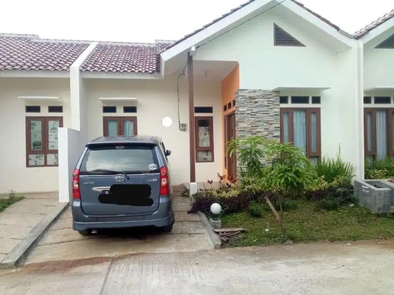 Rumah Siap Huni dalam Cluster Strategis dekat Stasiun Cilebut