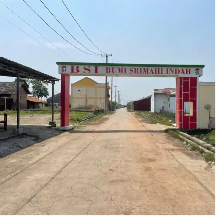 DIJUAL RUMAH 1 LANTAI DI PERUMAHAN BUMI SRIMAHI INDAH