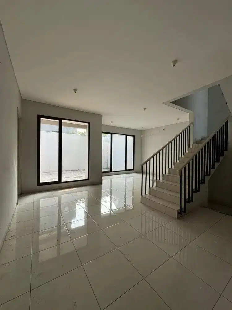 Rumah 2 Lantai Scientia Garden Newton Gading Serpong BSD City A