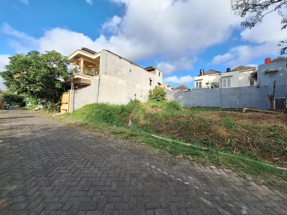 Tanah Murah 3 jt an/mtr Area Perumahan Tlogomas Dinoyo Malang