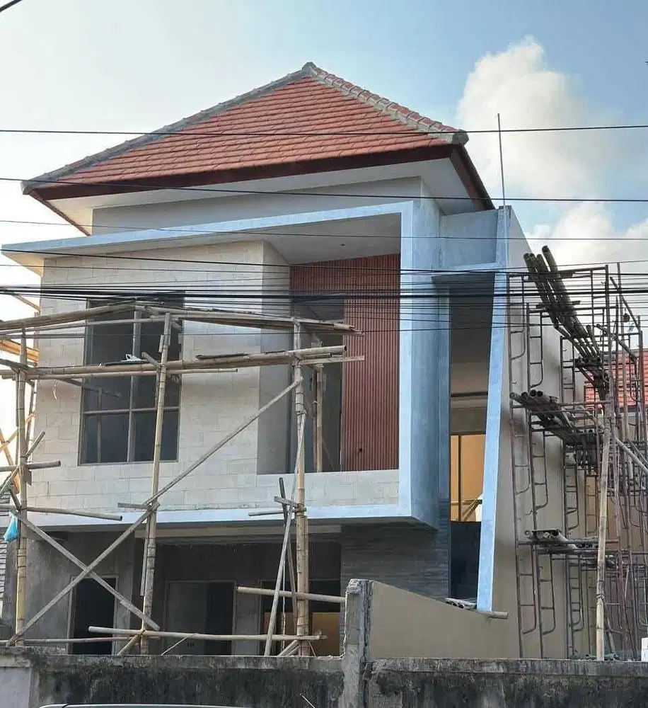 Rumah baru dan cantik kawasan renon denpasar
