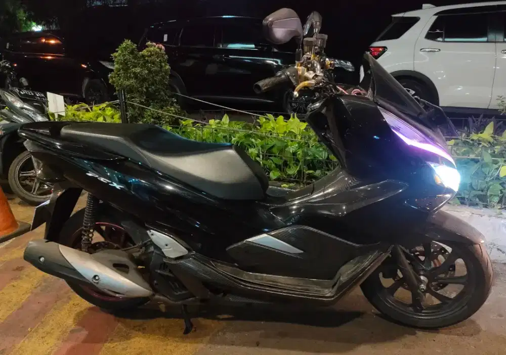 Dijual Honda PCX abs 2019