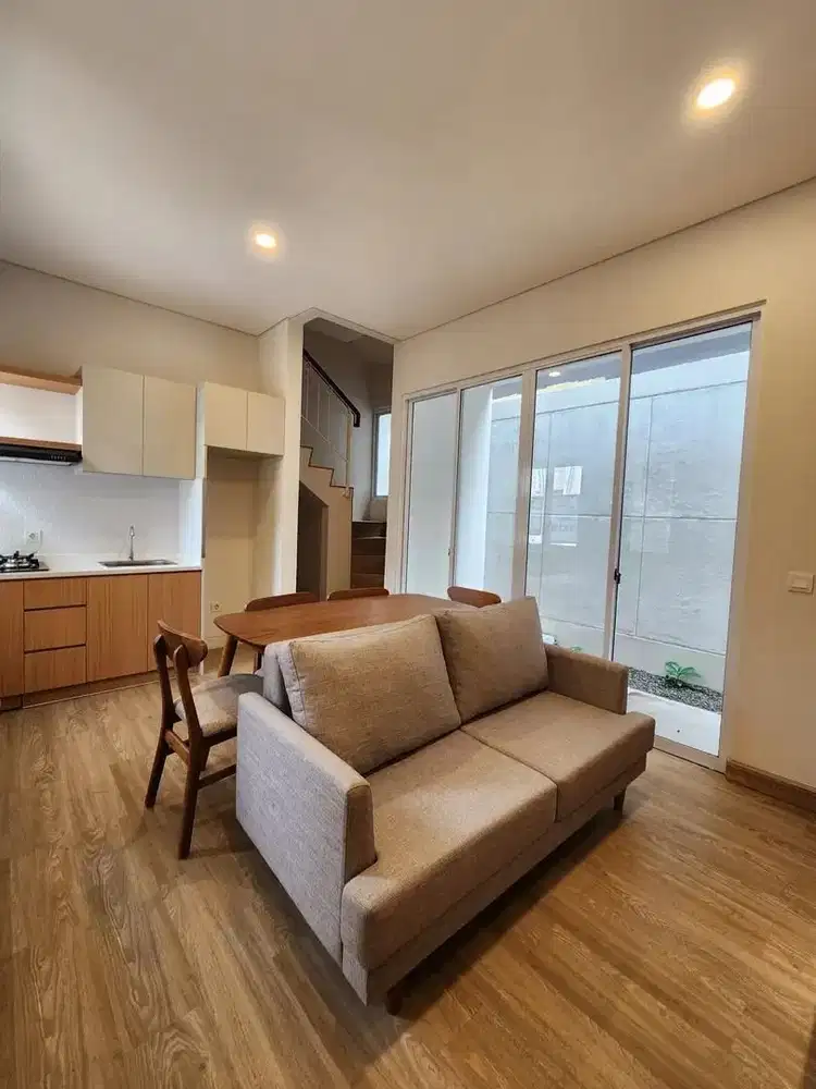 Rumah 2 Lantai Vanya Park Azura Gading Serpong BSD City Tangerang J