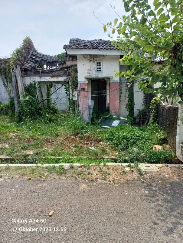 Rumah Murah De kat rumah Ibadah depan taman Citra Indah City