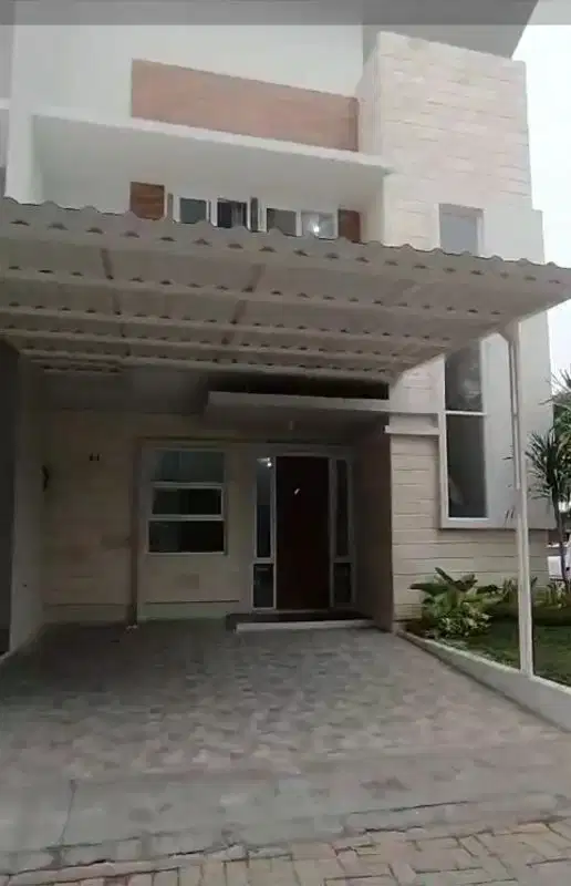 Rumah 2 lantai Gladiola di Larangan Tangerang Free DP siap huni