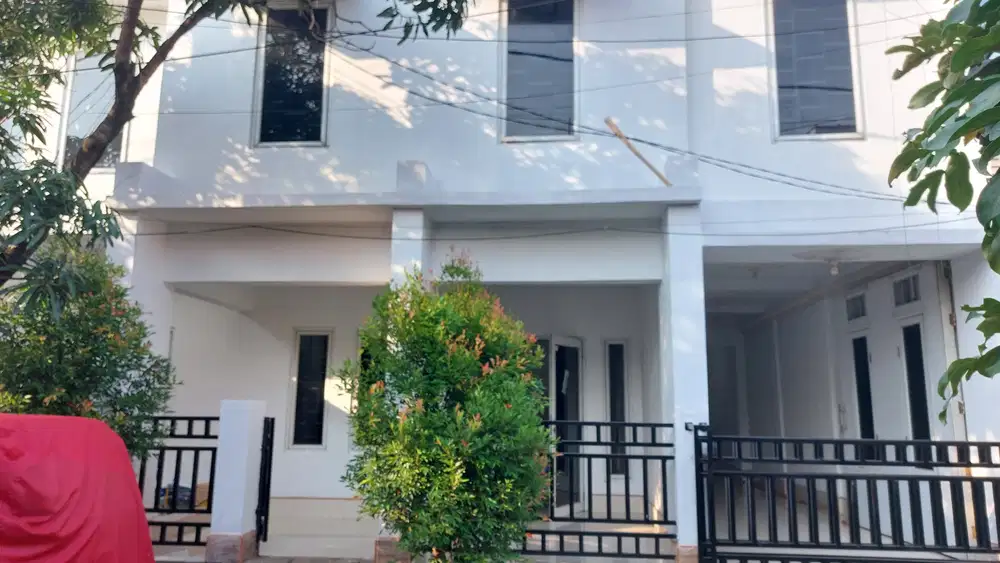 JUAL CEPAT RUMAH SECOND LUAS DAN KOKOH DI TAMBUN SELATAN,BEKASI