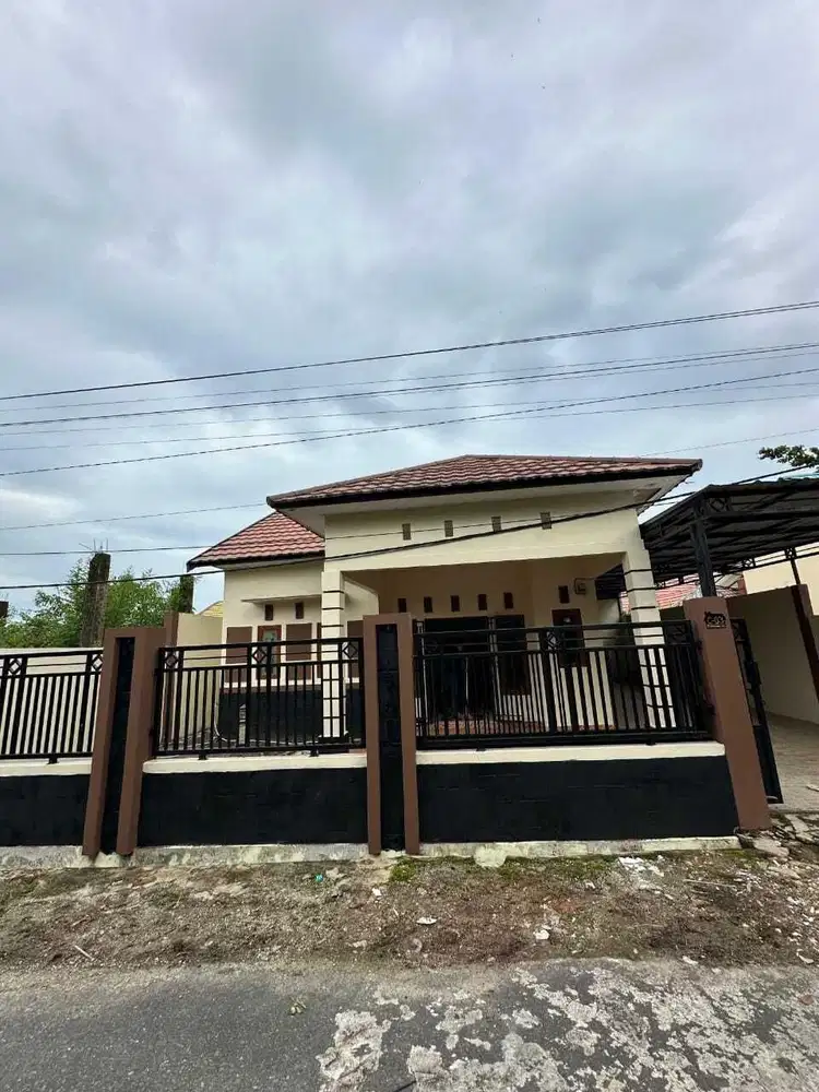 Dijual Rumah Perumahan lambung mangkurat banjarbaru