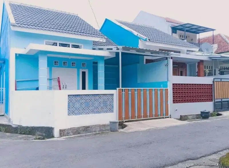 2 UNIT TERAHIR RUMAH SIAP BANGUN STRATEGIS BARAT SMK 1 & AKMIL MGL