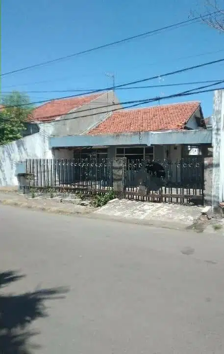‼️HITUNG TANAH‼️Rumah Perlu Renovasi diKendangsari Surabaya.