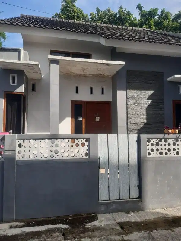 Hunian Asik Dalam Perumahan Utara Pasar Godean