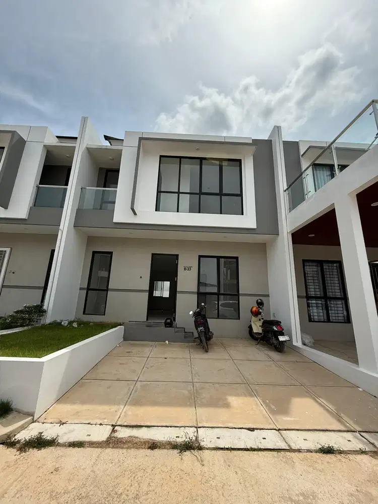 DIJUAL RUMAH DIAMOND PAVILION MURAH 2 LANTAI STANDARD DEV