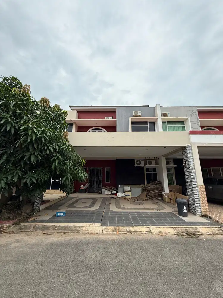 DIJUAL RUMAH ORIENTAL RESIDENCE TYPE BESAR STRATEGIS