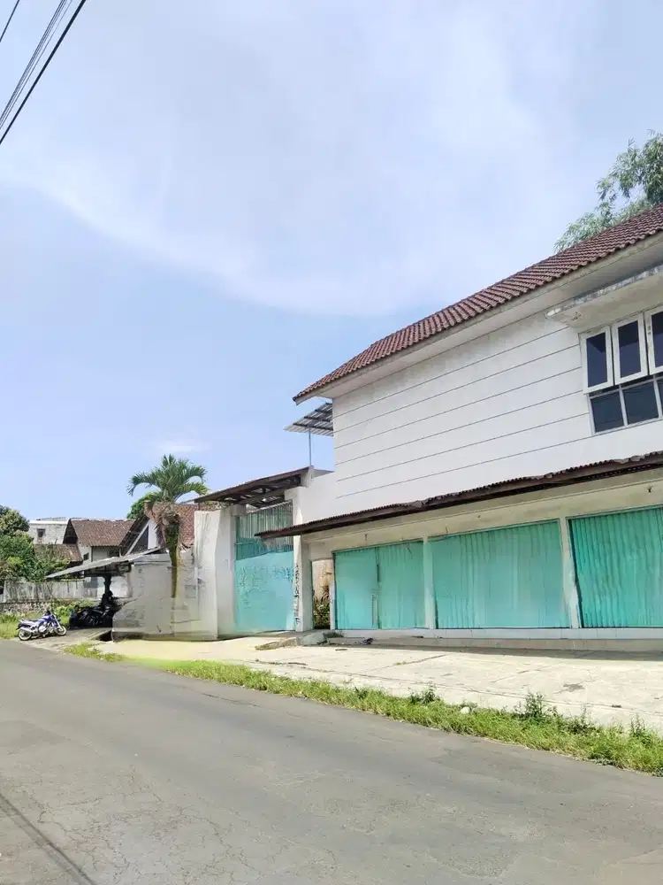 RUKO 2 LANTAI STRATEGIS MURAH MERIAH PASAR GRABAG MAGELANG