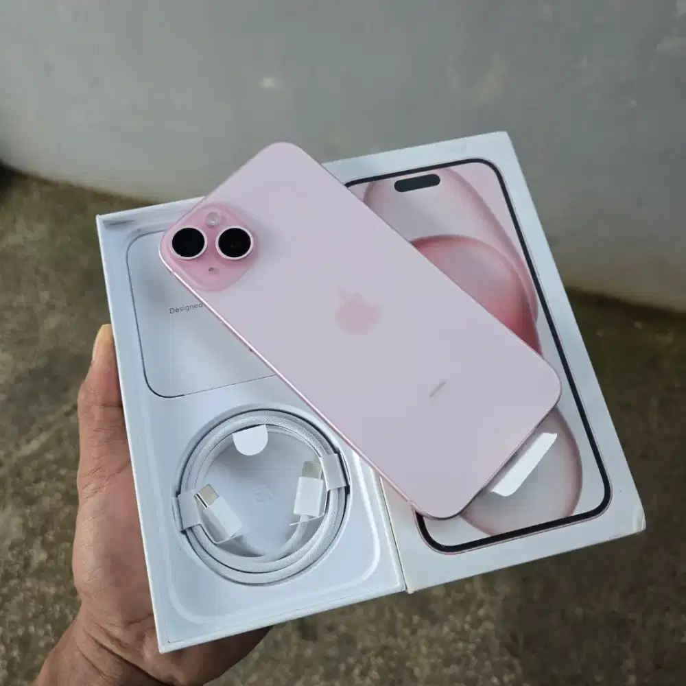 iPhone 15 plus 128GB Garansi resmi iBox mulus like new