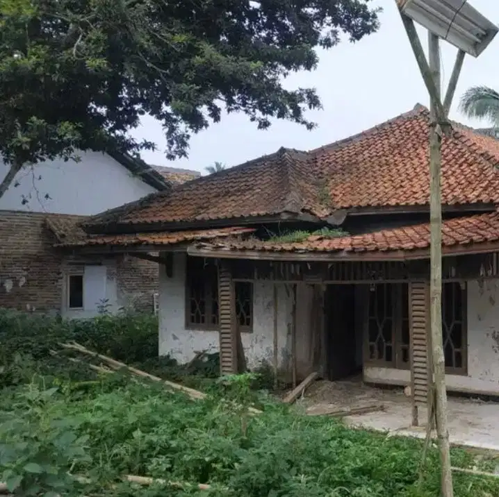 Dijual Rumah Rusak, 2km dari Pasar Baros, Serang