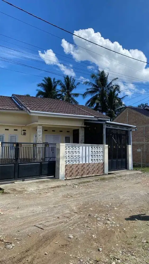 Rumah Perumahan RKS koto lalang bandar. Padang