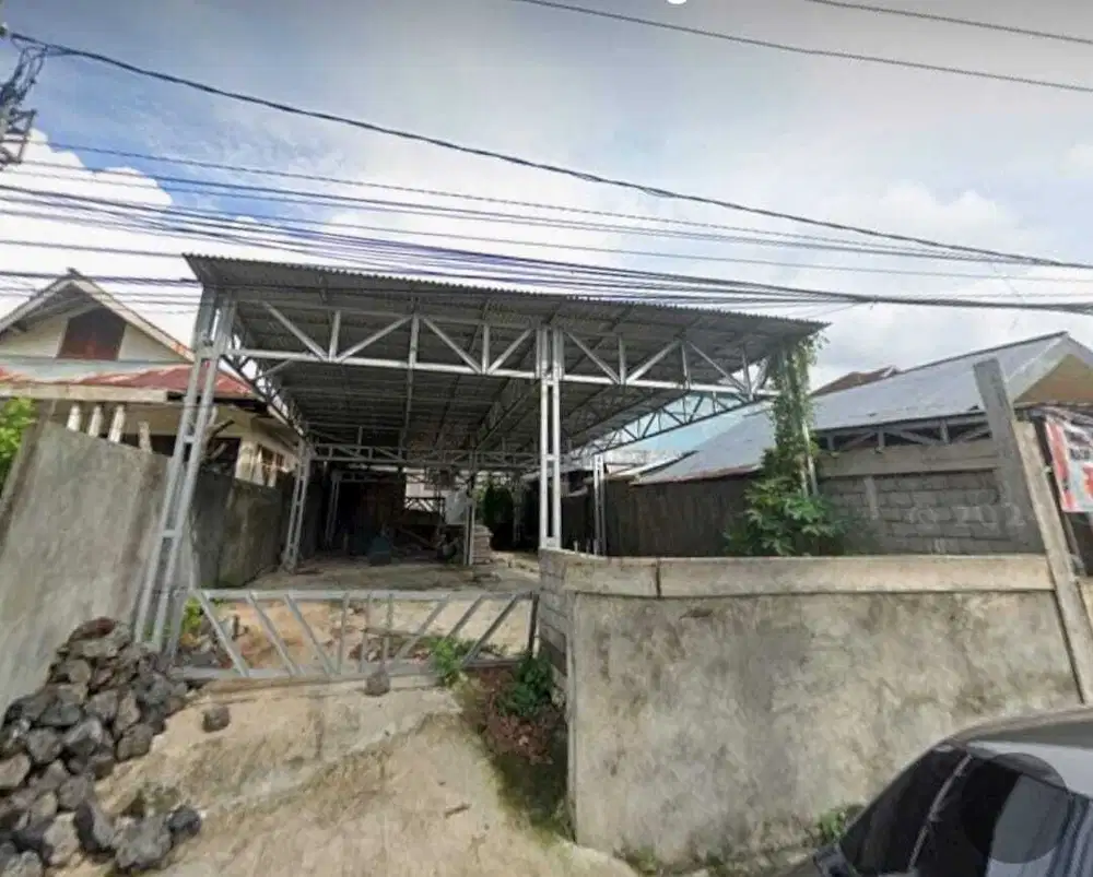 Dijual Rumah / Tempat usaha, Jl. Diponegoro. manado