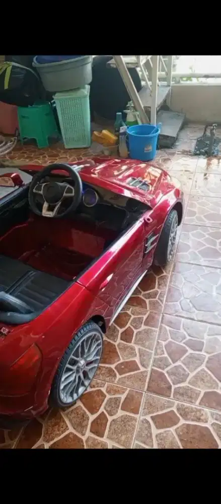 Mobil Mainan Anak Aki