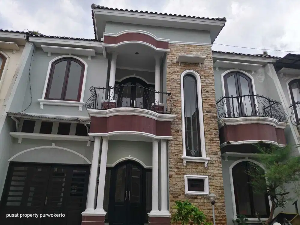 Rumah Cantik 2 lantai Purwokerto Utara dekat stasiun