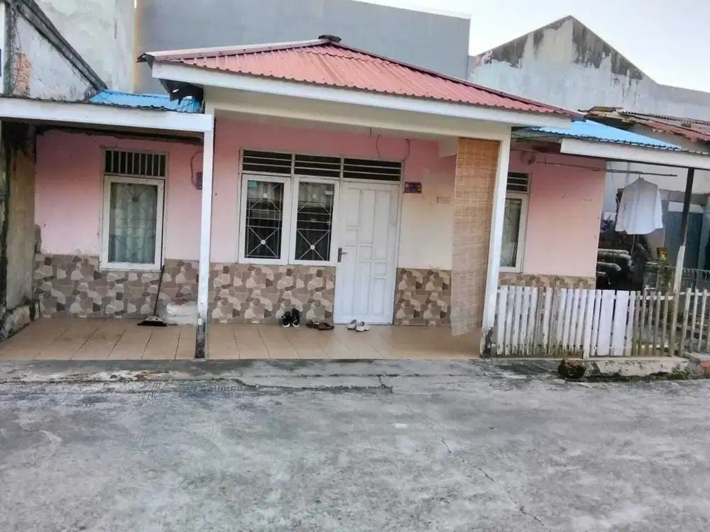 Jual Rumah di Perusda, ( Belakang SMA 5 Balikpapan )