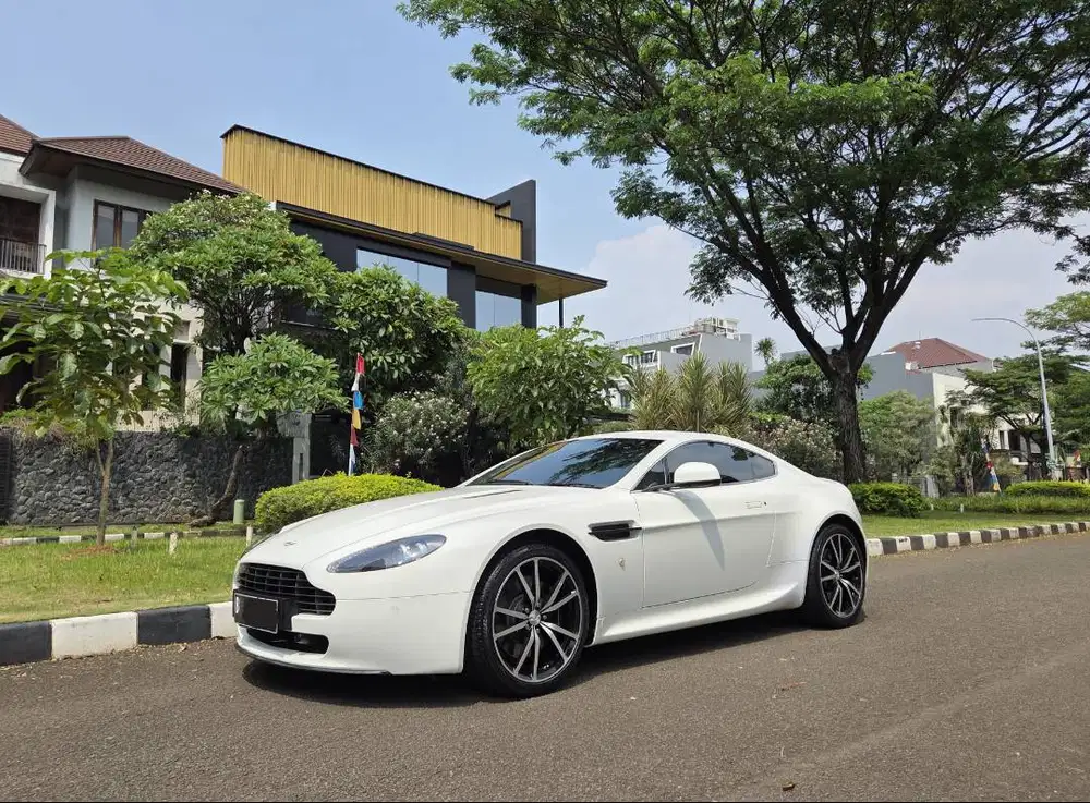 2010 Aston Martin N420 V8 Vantage
