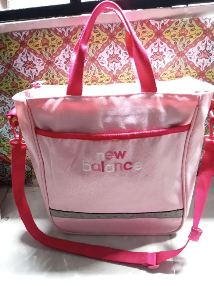 Dijual cepat Tas Selempang wanita