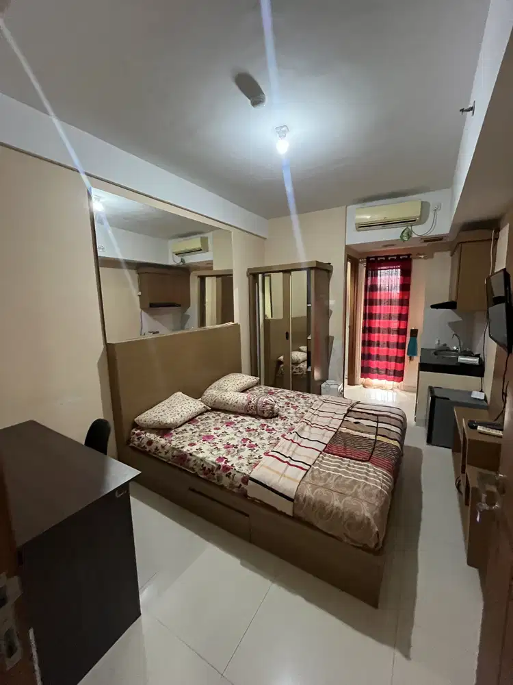 SEWA BULANAN APARTEMEN STUDIO GREEN LAKE VIEW DEPOK