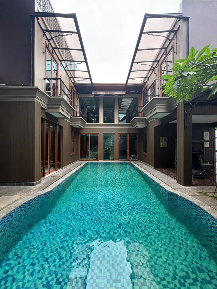 Rumah 2 lantai di Menteng Dalam, Jakarta Selatan
