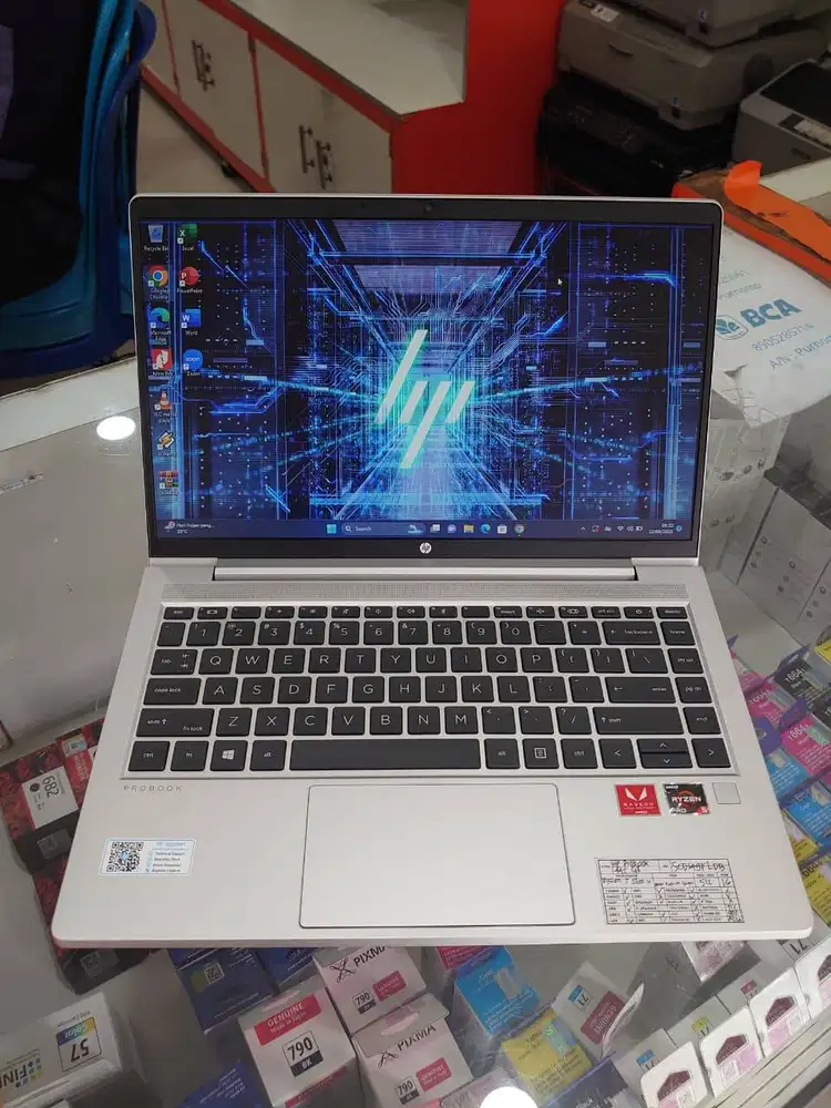 HP Probook 445 G8