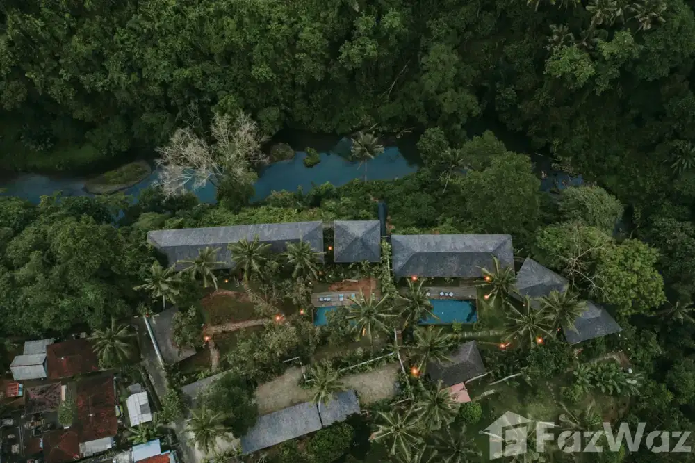 9 Bedroom Villa for sale in Blahbatu, Bali