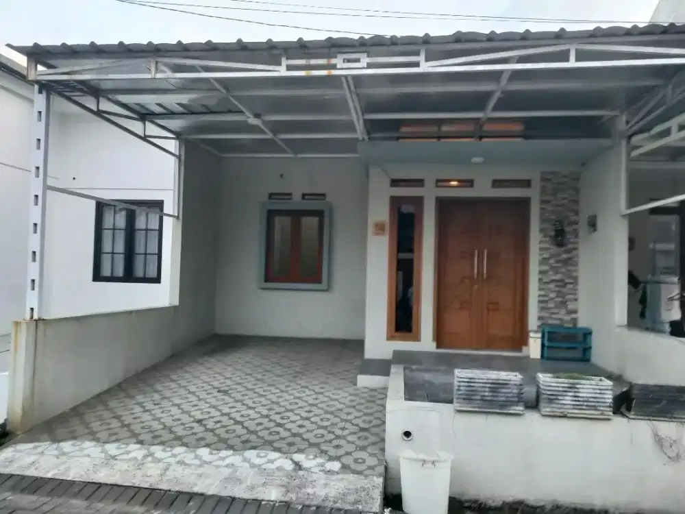 Jual Rumah Grand Pinus Regency Soekarno Hatta Bandung