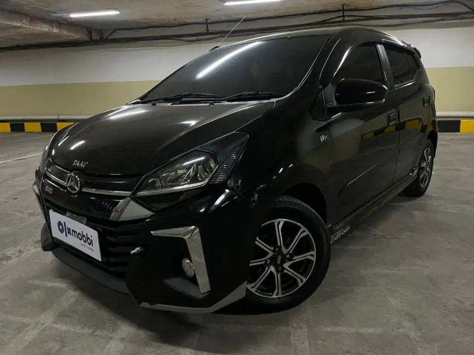 Like New Daihatsu Ayla Like New 1.2 R Bensin-MT 2022 Hitam