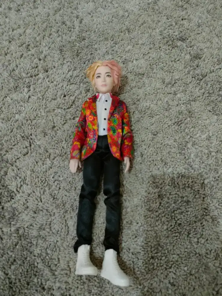 Taehyung V BTS set - Sling Bag Tata Official