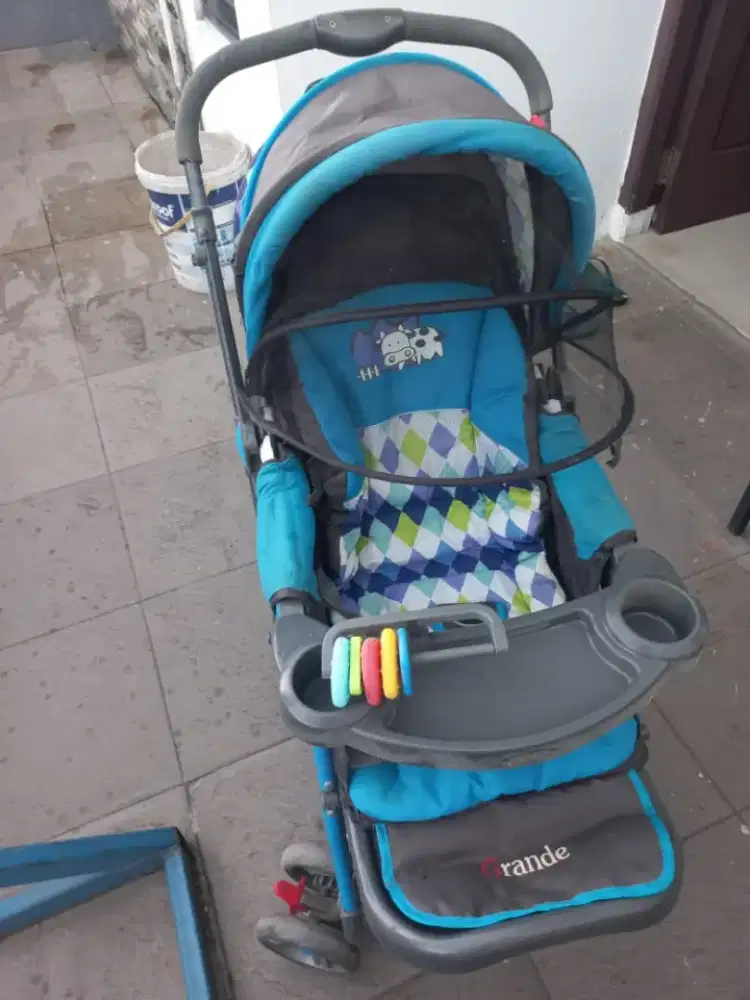 Dijual 2 stroller..beli 1 pun boleh