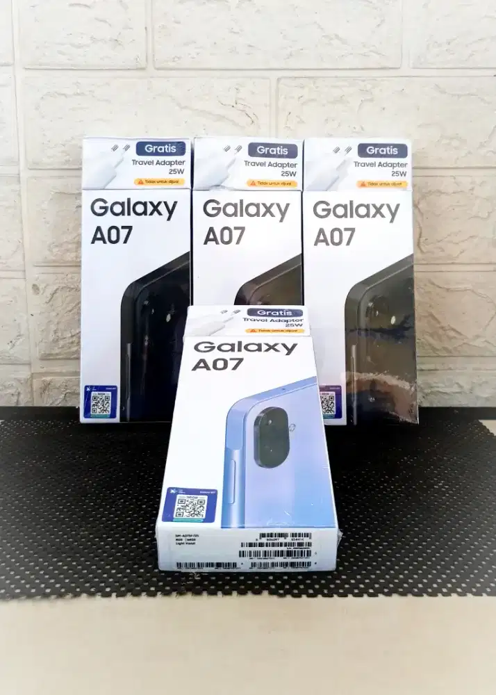 BARU..SAMSUNG A07 RAM 4+4/64 SEGEL/GARANSI RESMI.