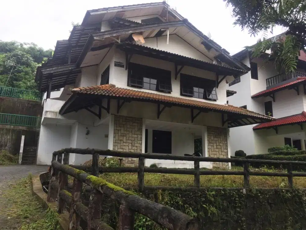 Dijual Villa Puncak Bogor Cipanas