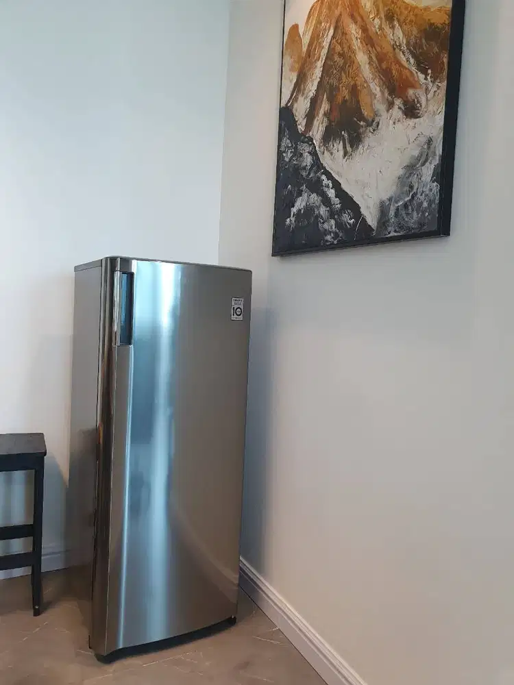 Dijual Freezer LG 1 Pintu, kapasitas 165 L (8 rak)