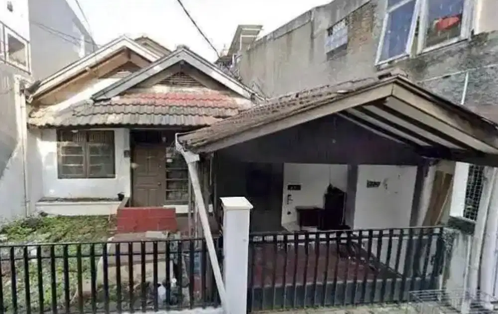 Dibawah pasar Rumah Lama Dalam Komplek Pratista Antapani