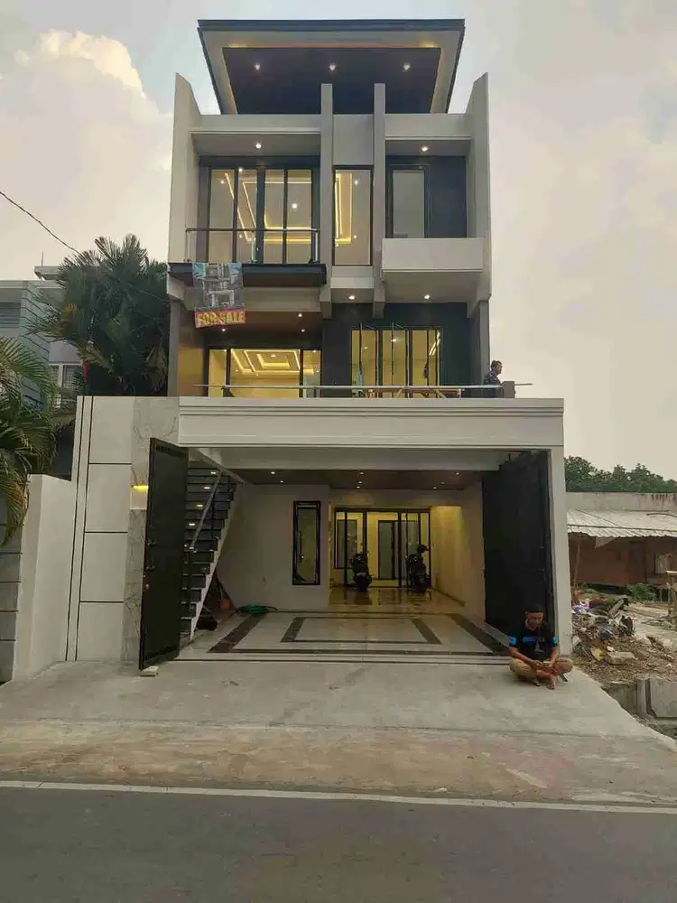 Jual Rumah Modern Kontemporer Plus Kolam Renang Pribadi Di Jagakarsa