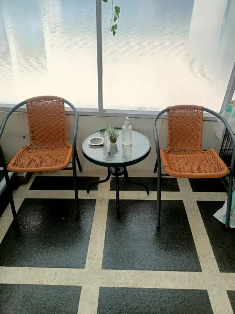 2 Bangku & Meja Teras Fullset by Ace Hardware/Azko