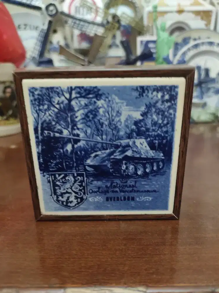 Mainan anak tegel keramik museum nasional Nederland ukuran 8x8 mulus