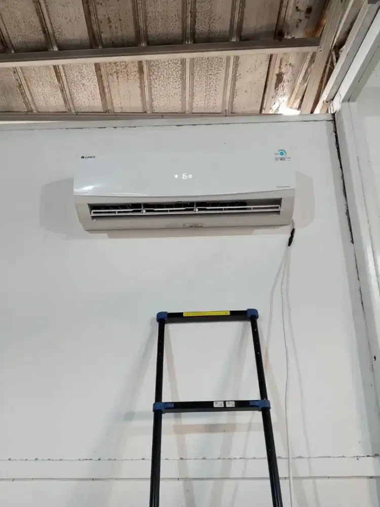 AC gree 2pk unit only gress 100% original