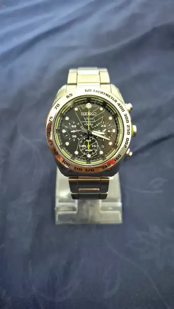 Jam Tangan Pria Seiko Solar SSC119P1 Chronograph
