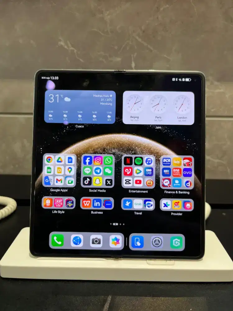 HP lipat tipis dan elegan ada di Huawei MateX6 cicilan promo bunga 0%