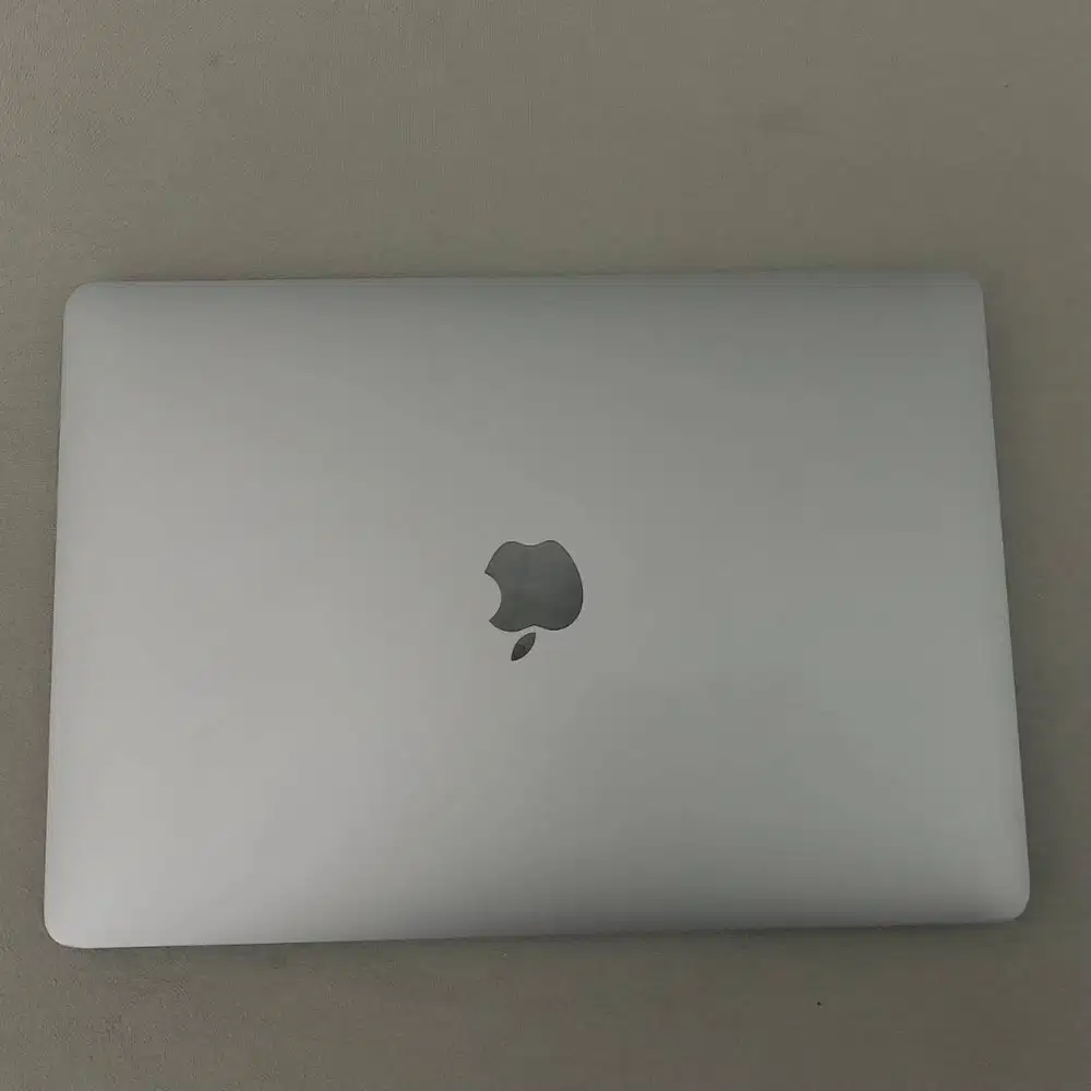 Macbook Pro 2018 16/256Gb