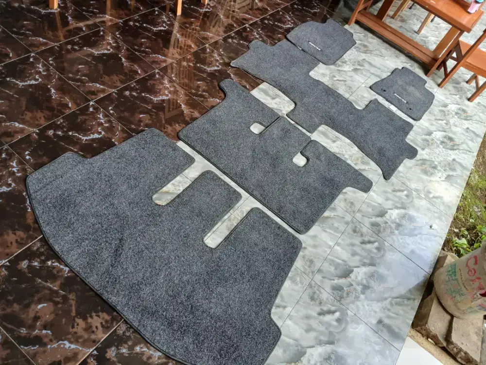 Karpet original grand innova luxury 12-15 langka