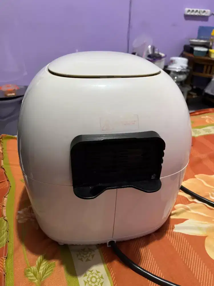 Jual cepat Air Fryer kuche k899