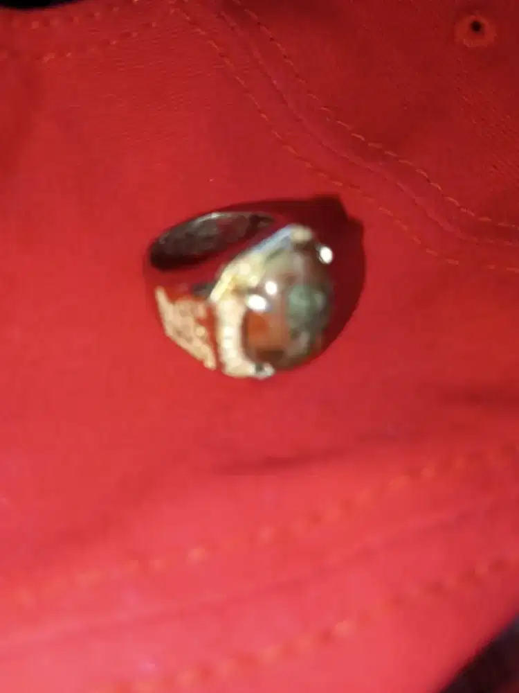 Batu akik panca warna merah tua garis hijau